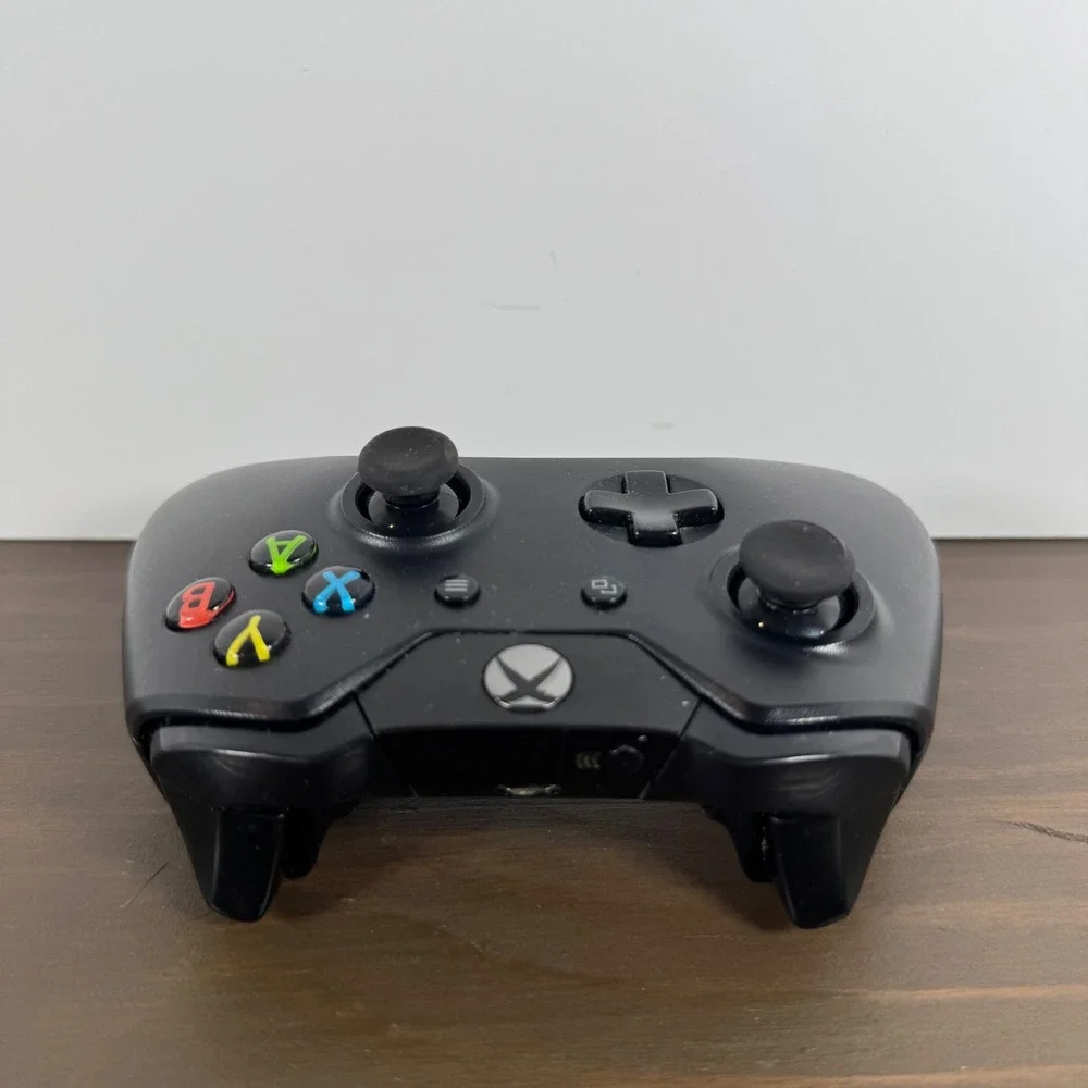 Xbox One Wireless Controller Microsoft Model 1537 Black Used Tested Working